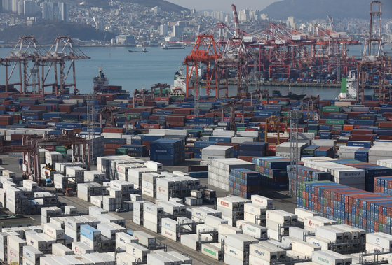 A port in Busan [NEWS1]