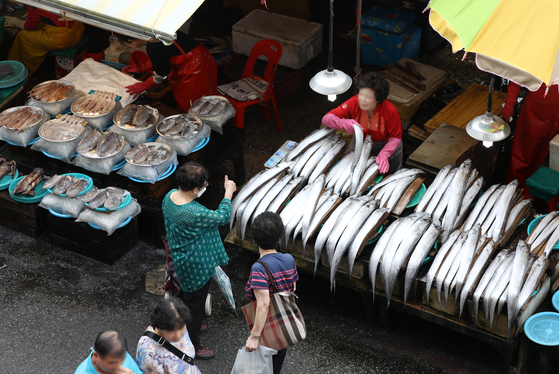 One of Korea’s largest seafood market Jagalchi Market is located in Busan [NEWS1]
