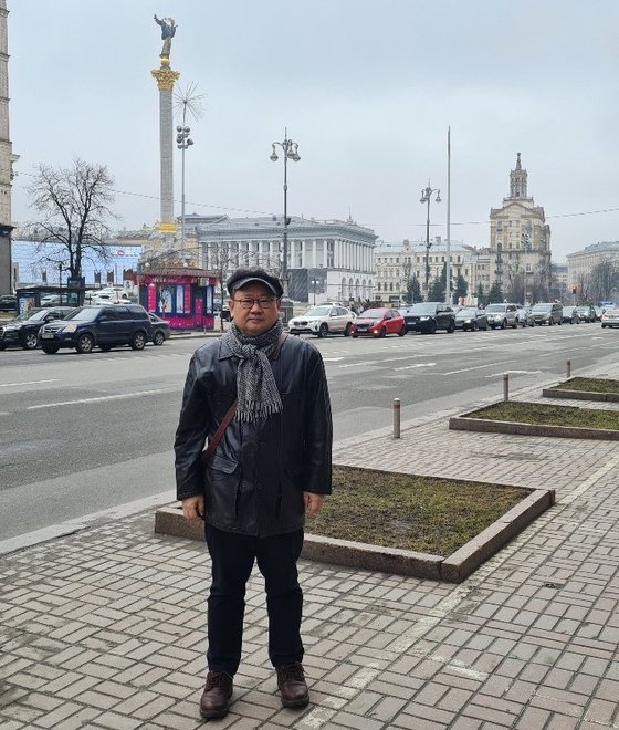 Lim Gil-ho, a Korean living and working in Kyiv, stands in front of the Independence Square in Kyiv [LIM GIL-HO]
