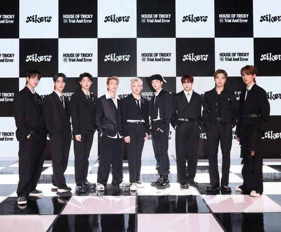 Boy band xikers poses for the camera during a press showcase held Thursday afternoon in western Seoul, a day before the release of the band's third EP ″House of Tricky: Trial And Error.″ [KQ ENTERTAINMENT]