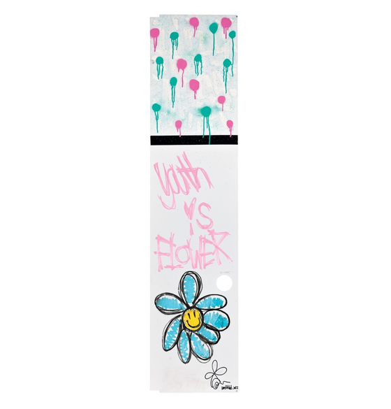 G-Dragon's marker and spray paint art piece "Youth is Flower"[SEOUL AUCTION]