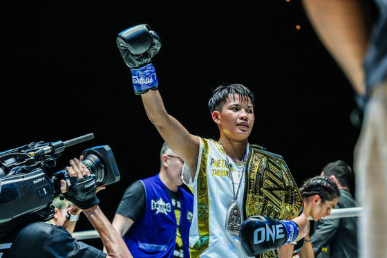 Phetjeeja Lukjaoporongtom wins the atomweight kickboxing world title at ONE Fight Night 20 over the weekend in Bangkok, Thailand. [ONE]
