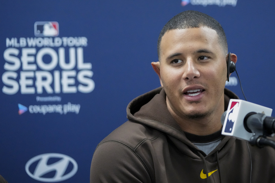 San Diego Padres' Manny Machado talks to reporters during a news conference at Gocheok Sky Dome in western Seoul on Saturday.  [AP/YONHAP]