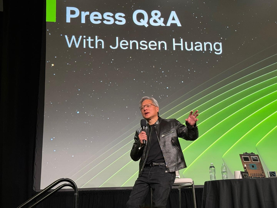 Nvidia CEO Jensen Huang speaks to the global press at a hotel in San Jose, California on Tuesday.[YONHAP]