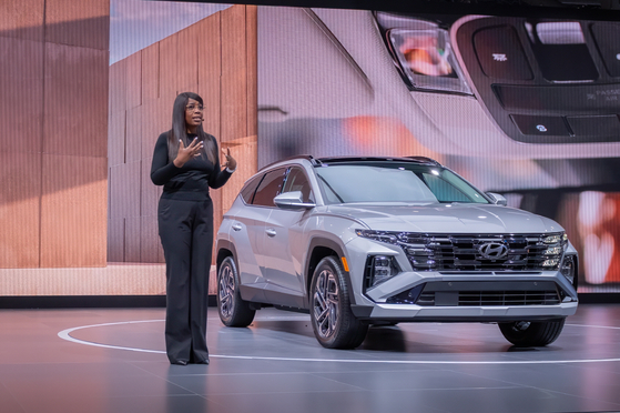 Olabisi Boyle. senior vice president of product planning and mobility strategy at Hyundai Motor North America, introduces the new Tuscon SUV at the 2024 New York International Auto Show on Wednesday. [HYUNDAI MOTOR GROUP]