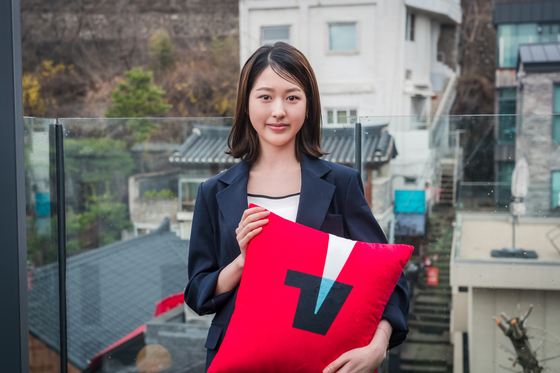Jang Da-a spoke to reporters at a cafe in Jongno District, central Seoul, about her debut role in the Tving series ″Pyramid Game″ on Thursday. [TVING]