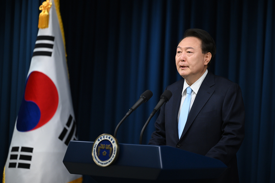 President Yoon Suk Yeol makes an address to the nation on his government's medical reform plans amid a clash with doctors' groups at the presidential office in Yongsan, central Seoul, Monday. [PRESIDENTIAL OFFICE] 