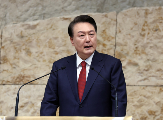 President Yoon Suk Yeol speaks at the Myungsung Presbyterian Church in Gangdong District, eastern Seoul, as he attends an Easter service on Sunday. [YONHAP] 