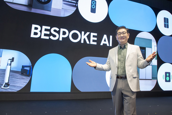 Samsung Electronics Vice Chairman Han Jong-hee speaks to the press at the "Welcome to Bespoke AI" event in southern Seoul on Wednesday. [SAMSUNG ELECTRONICS]
