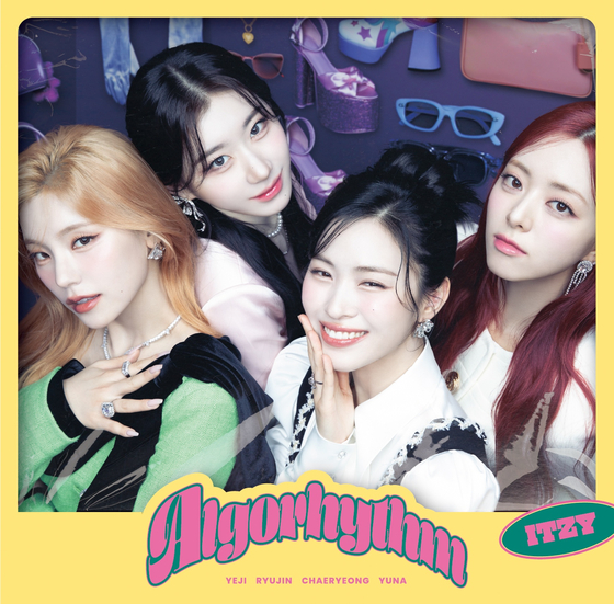 ITZY will drop its third Japanese single “Algorhythm” on May 15. [JYP ENTERTAINMENT]