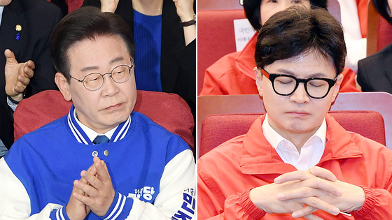 Left: Democratic Party (DP) leader Lee Jae-myung celebrates in the National Assembly in Yeouido, western Seoul, after exit poll results released on Wednesday evening predicted a landslide victory for the DP. Right: People Power Party (PPP) interim leader Han Dong-hoon closes his eyes while watching election coverage in the PPP's situation room inside the legislature. [JOINT PRESS CORPS] 