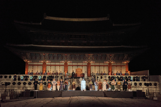 The festival's popular musical performance, “Royal Palace Musical - King Sejong 1446,” will be staged at Geunjeongjeon in Gyeongbok Palace from April 28 to 30. [CULTURAL HERITAGE ADMINISTRATION] 