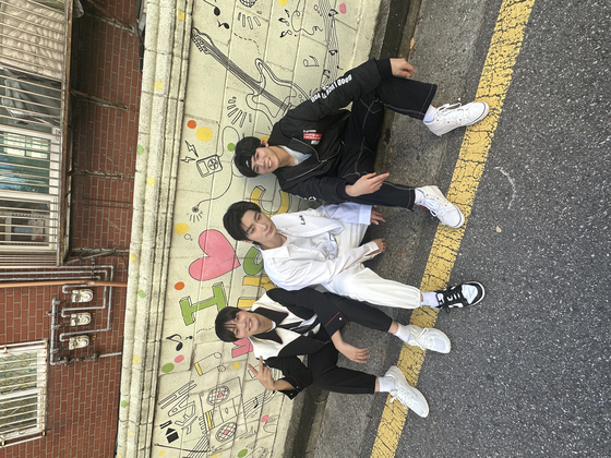 Members of Big Ocean, set to debut on April 20 [PARASTAR ENTERTAINMENT]