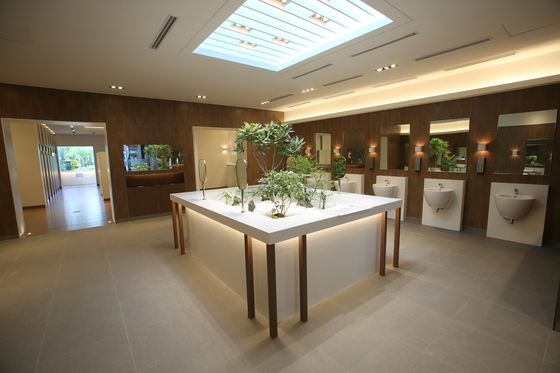 A restroom at the Manghyang rest area in South Chungcheong [KOREA EXPRESSWAY CORPORATION]