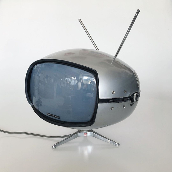  A TV manufactured by Japanese electronics company National. [LEMON SEOUL