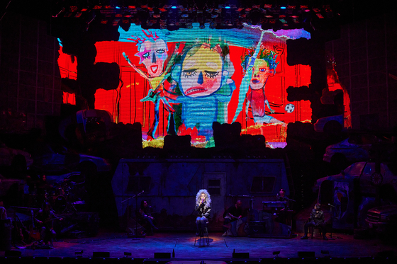 The Korean production of an eight-time Tony-nominated musical "Hedwig" is being staged at the Charlotte Theater in southern Seoul. [SHOWNOTE]