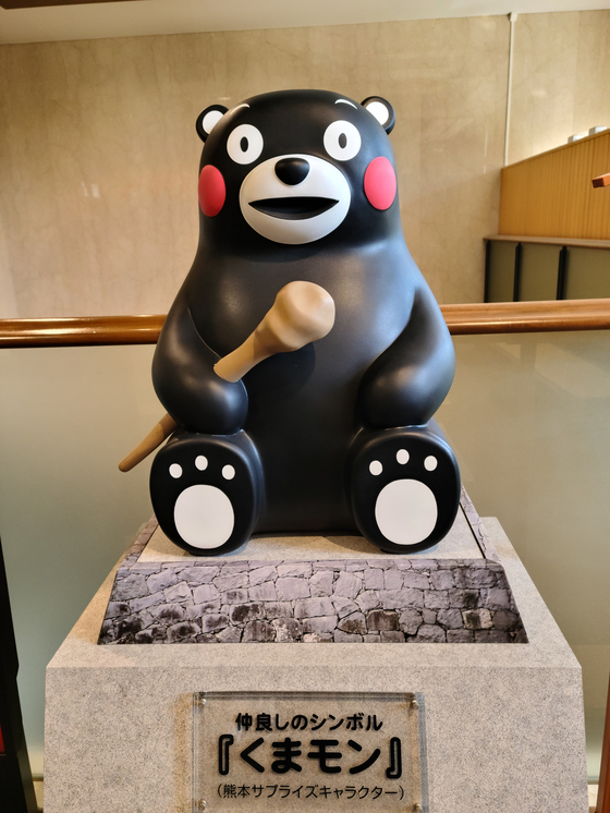 A Kumamon statue in Japan [JOONGANG ILBO]