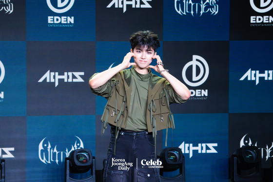 All(H)ours’ On:N poses for the camera during a press showcase Tuesday at the Ilchi Art Hall in Gangnam District, southern Seoul. [DANIELA GONZALEZ PEREZ]
