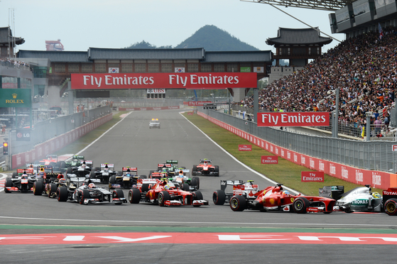The 2013 Korean Grand Prix takes place in Yeongam, South Jeolla on Oct. 6, 2013.  [JOONGANG ILBO]
