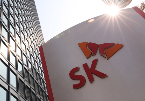 The SK logo is displayed at the SK Seorin Building in Jongno District, central Seoul, where SK Innovation is headquartered. [NEWS1]