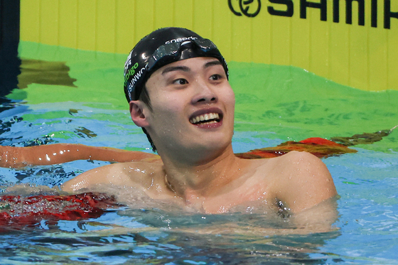 Hwang Sun-woo wins the men's 100-meter freestyle final at Mokpo Indoor Swimming Pool in Mokpo, South Jeolla on Oct. 18, 2023. [YONHAP]