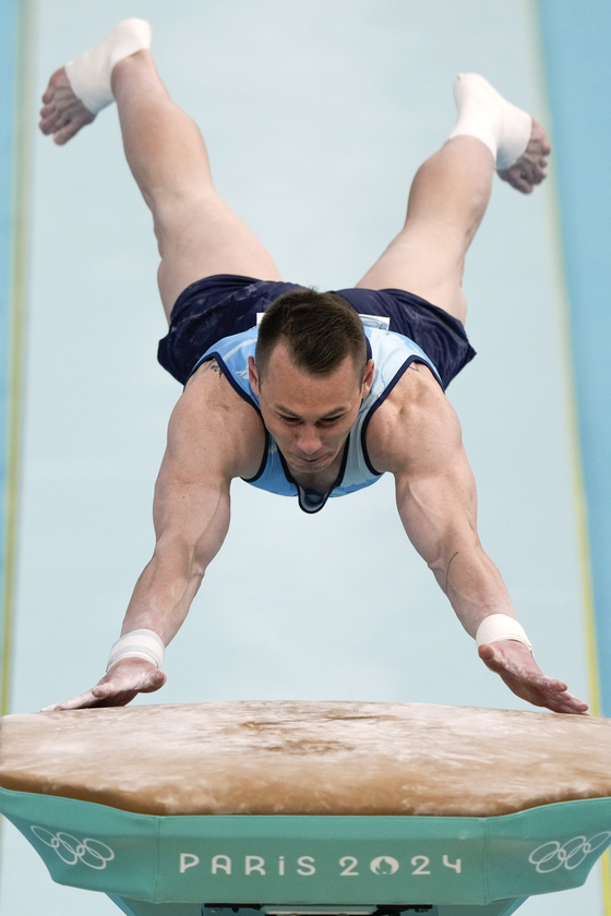 Igor Radivilov of Ukraine competes on the vault during a men's artistic gymnastics qualification round at the 2024 Paris Olympics in Paris, France on Saturday. [AP/YONHAP]