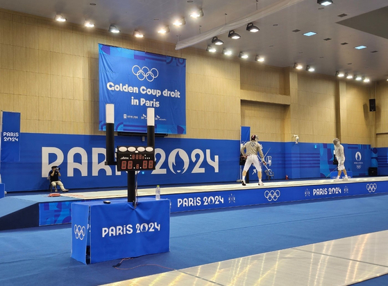 SK Telecom built an Olympic-standard piste at the Jincheon National Training Center to replicate the event's atmosphere for the fencers. [SK TELECOM] 