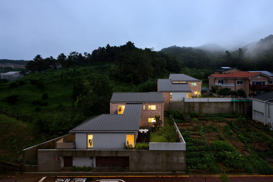 “Apricot Tree Upper & Downstair Houses” (2009-10) by Cho Nam-ho [MMCA]