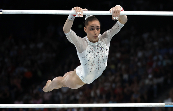 Kaylia Nemour of Algeria performs in the women's uneven bars final at the Bercy Arena in Paris on Sunday. [EPA/YONHAP]