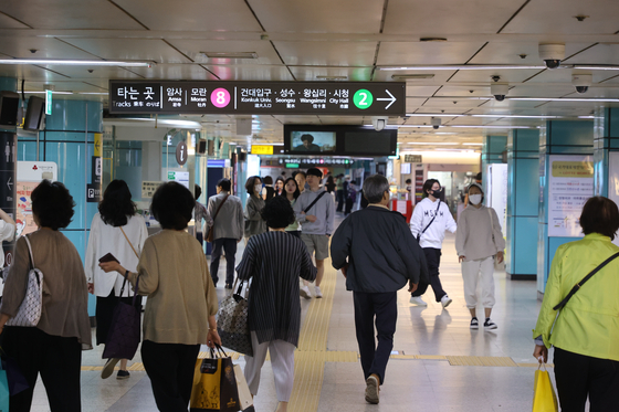 An image of Jamsil Station in Songpa District, southern Seoul [YONHAP]