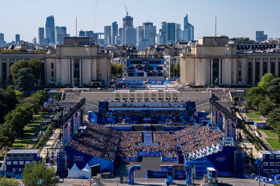 Champions Park as seen from the Eiffel Tower in Paris on Monday. [XINHUA/YONHAP]