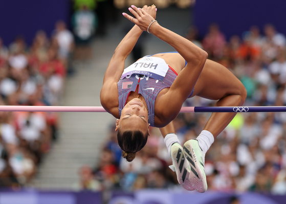 Anna Hall of the United States competes during the women's heptathlon high jump in Paris on Thursday.  [XINHUA/YONHAP]