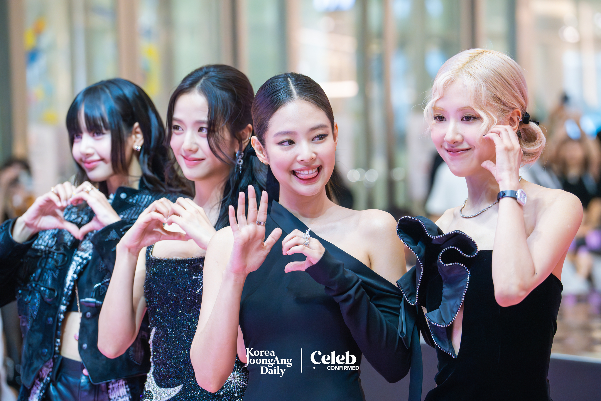 Girl group Blackpink during the “pink carpet” event Friday at Times Square in Yeongdeungpo District, western Seoul. [DANIELA GONZALEZ PEREZ]