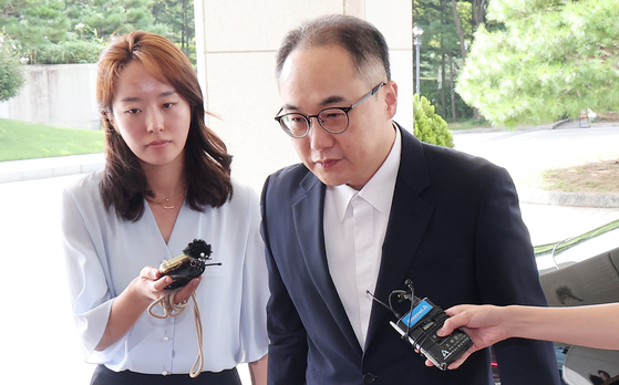 Prosecutor advises against charges in first lady's Dior bag scandal