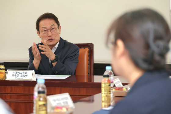 Cho Hee-yeon, the Chief of the Seoul Metropolitan Office of Education, speaks during a meeting held on Aug. 5 in the Jongno District, central Seoul, to reinforce the teaching activities of teachers. [NEWS1]