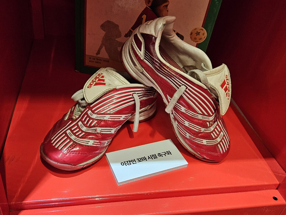 Football boots that Lee Kang-in used as a child [PAIK JI-HWAN]