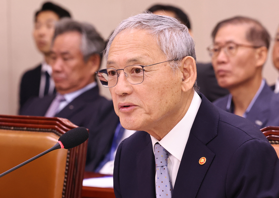 Yu In-chon, culture, sports and tourism minister, at a general meeting in Yeouido, western Seoul, on Aug. 26. [NEWS1]