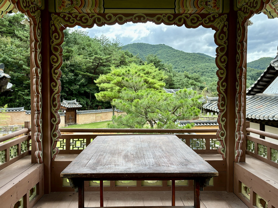 The view from a pavilion at the Rakkojae Hanok Hotel in Andong [LEE JIAN]