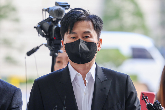 Yang Hyun-suk at the Seoul High Court in southern Seoul on Nov. 8, 2023 [YONHAP]