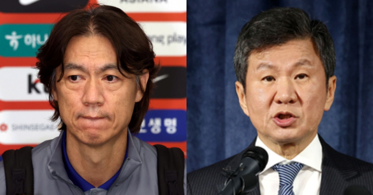 Hong Myung-bo, the Korean national football team’s current manager, left, and Korea Football Association Chairman Chung Mong-gyu [NEWS1, YONHAP]