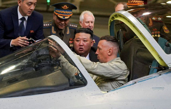 North Korean leader Kim Jong-un visits an aircraft manufacturing plant in the city of Komsomolsk-on-Amur in the Khabarovsk region, Russia, on Sept. 15, 2023. [REUTERS/YONHAP]