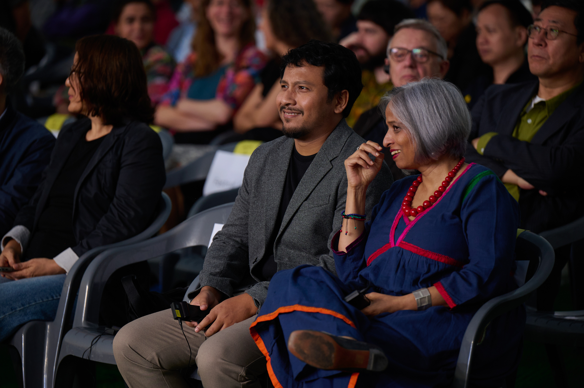 Indian filmmakers Nishtha Jain, right, and Akash Basumatari, the directors of the 16th DMZ International Documentary Film Festival's opening film "Farming the Revolution," attend its opening ceremony. [DMZ DOCS]