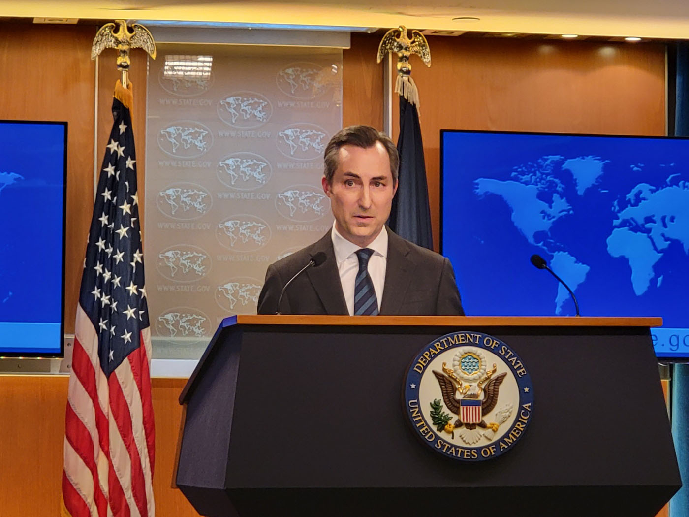 State Department spokesperson Matthew Miller speaks during a press briefing at the department in Washington on June 7. [YONHAP]