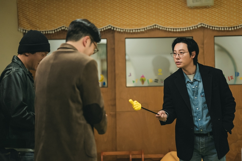 Still from Disney+ comedy series ″Seoul Busters″ [WALT DISNEY COMPANY KOREA]