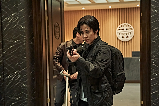 Actor Kim Hyun-joo in a still from the second season of Netflix series ″Hellbound″ [NETFLIX]