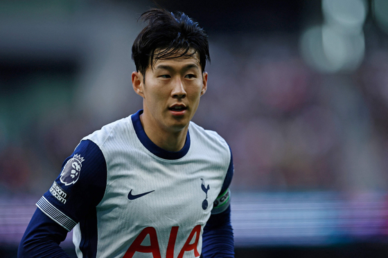 Tottenham Hotspur captain Son Heung-min looks on during the Premier League match against West Ham United at the Tottenham Hotspur Stadium in London on Oct. 19. [AFP/YONHAP]