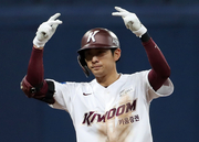 Kiwoom's Kim Ha-seong joins 20-20 club, sets KBO steals record