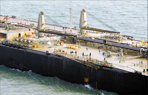 Damaged Oil Tanker Is Back In Port After Spill