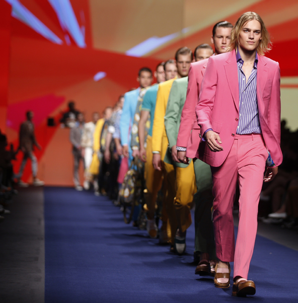 They Are Wearing: Milan Men's Fashion Week Fall 2014  Milan men's fashion  week, Fashion, Polka dots outfit