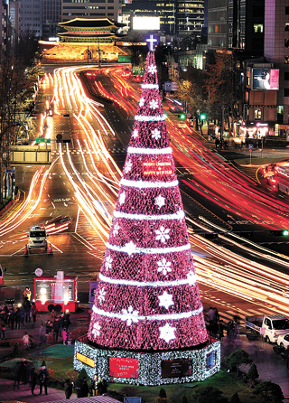 Korea\'s Christmas customs come with a twist